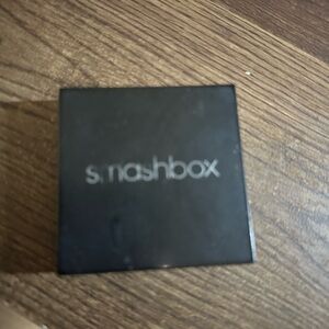 Smashbox - hint of bronze blush